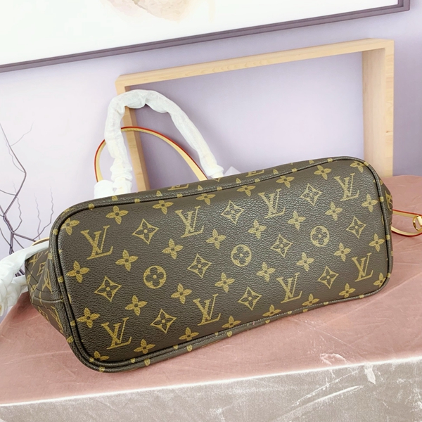 ルイヴィトンバッグ側面デザイン